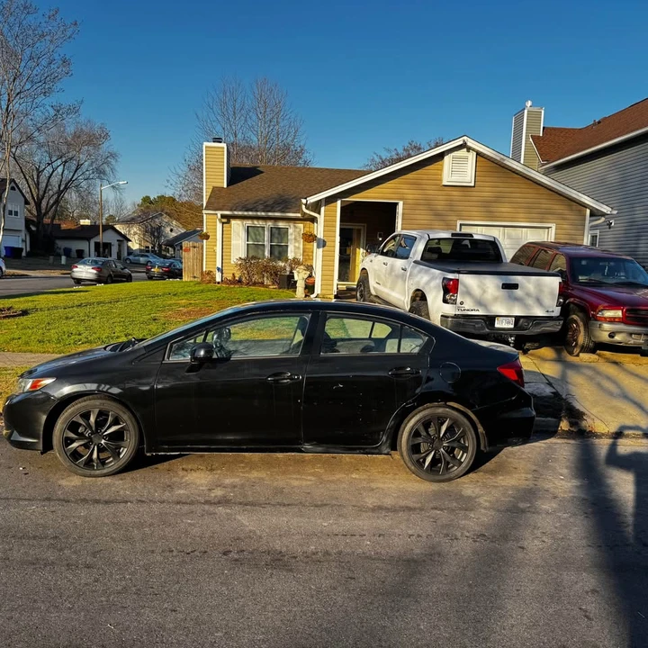 2012 Honda Civic 9th Gen - Image 3 of 4