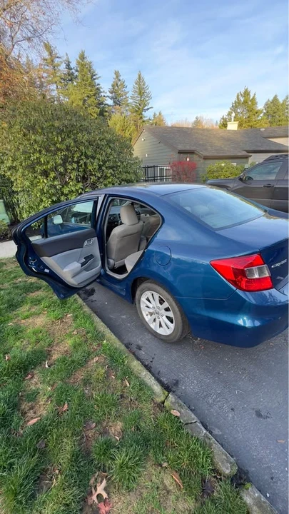 2012 Honda Civic 9th Gen - Image 10 of 19