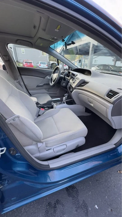 2012 Honda Civic 9th Gen - Image 6 of 19