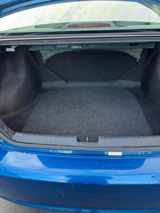 2012 Honda Civic 9th Gen - Image 14 of 19