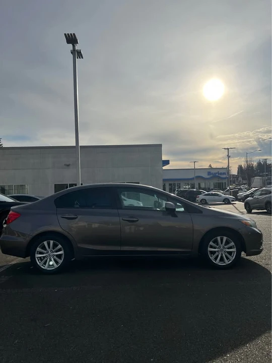 2012 Honda Civic 9th Gen - Image 5 of 14