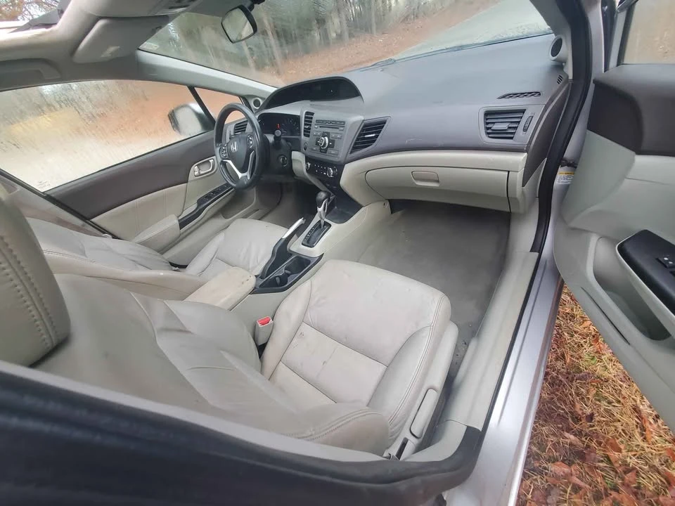 2012 Honda Civic 9th Gen - Image 2 of 10