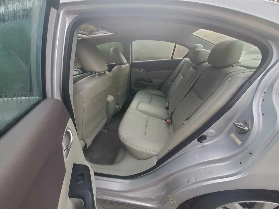 2012 Honda Civic 9th Gen - Image 7 of 10