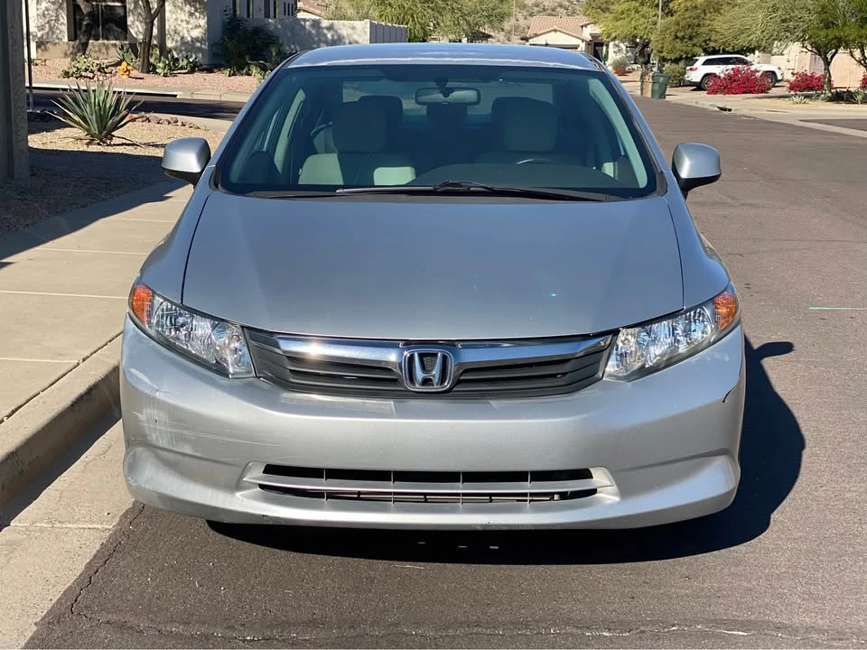 2012 Honda Civic 9th Gen - Image 2 of 17