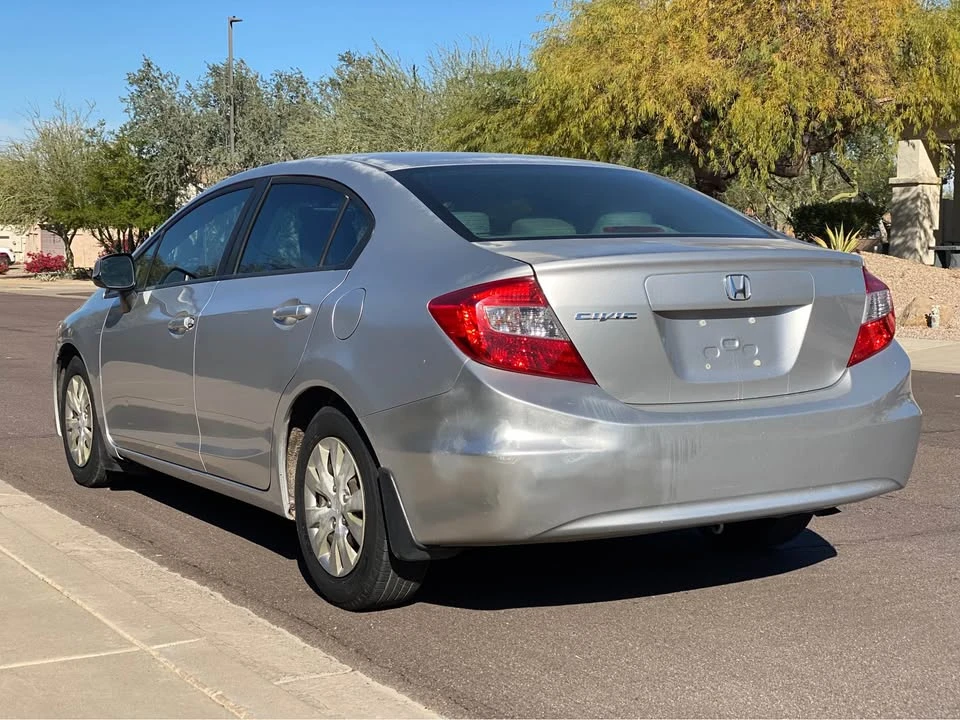 2012 Honda Civic 9th Gen - Image 4 of 17