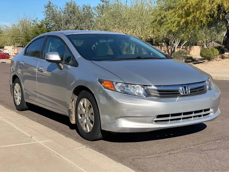 2012 Honda Civic 9th Gen - Image 3 of 17