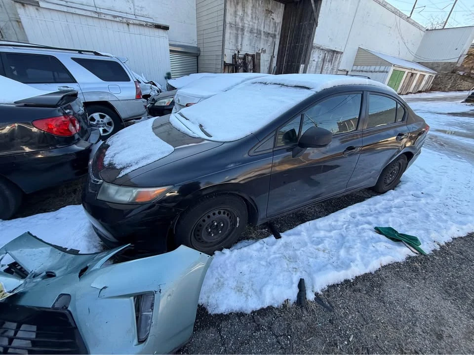2012 Honda Civic 9th Gen - Image 14 of 17