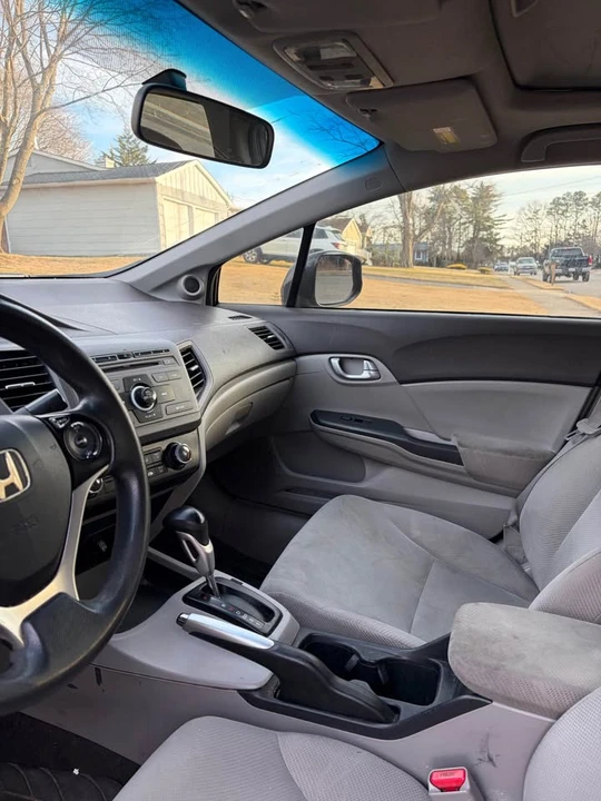 2012 Honda Civic 9th Gen - Image 4 of 14
