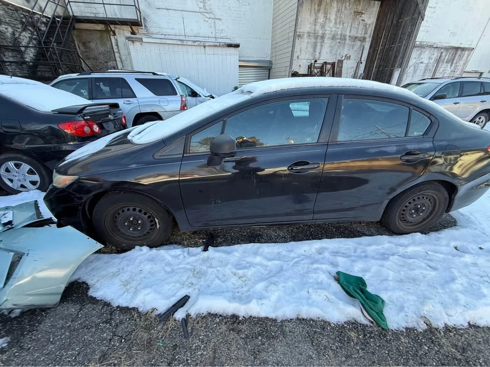 2012 Honda Civic 9th Gen - Image 16 of 17
