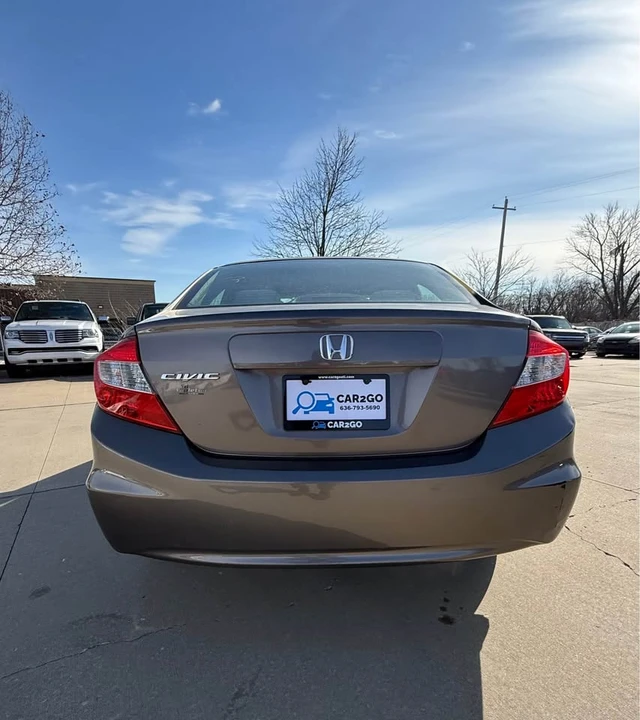 2012 Honda Civic 9th Gen - Image 7 of 12