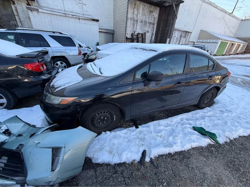 2012 Honda Civic 9th Gen - Image 13 of 17