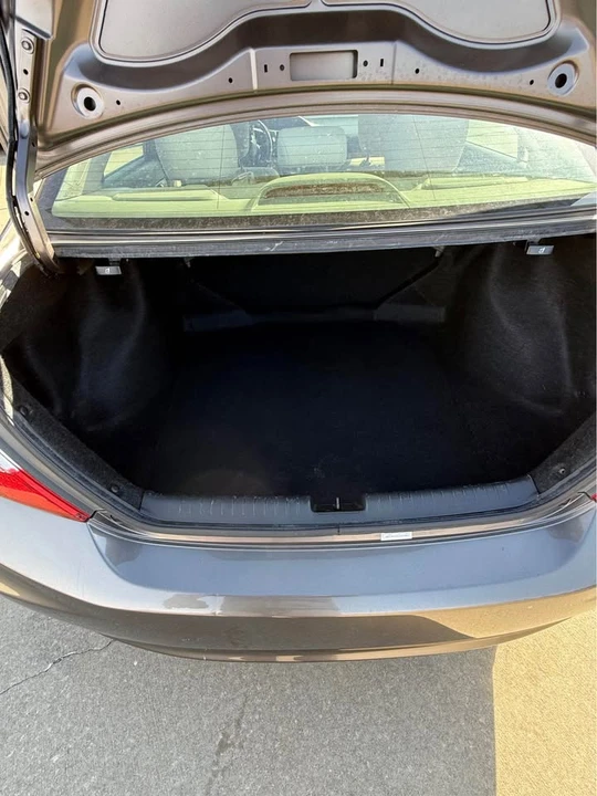 2012 Honda Civic 9th Gen - Image 10 of 12