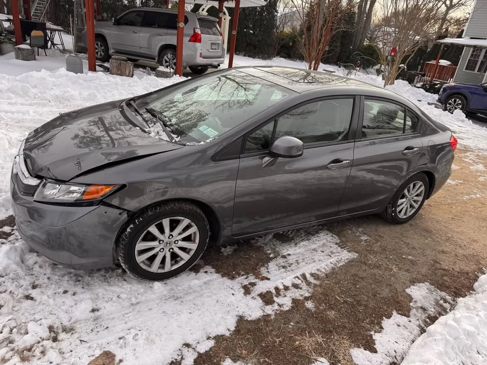 2012 Honda Civic 9th Gen - Image 4 of 4