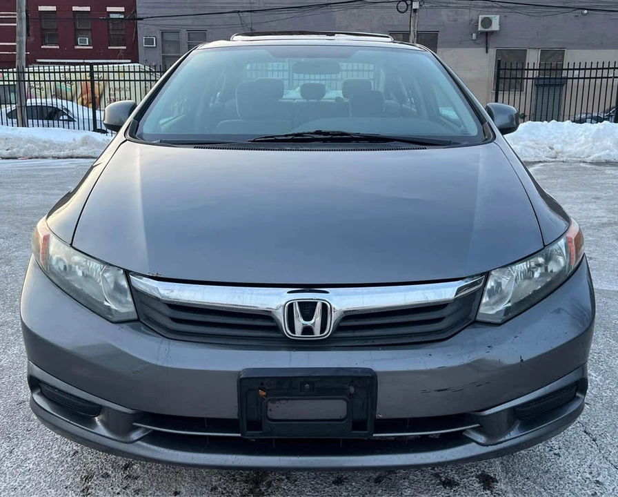 2012 Honda Civic 9th Gen - Image 2 of 10