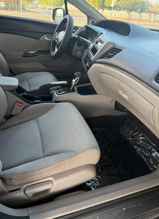 2012 Honda Civic 9th Gen - Image 5 of 8