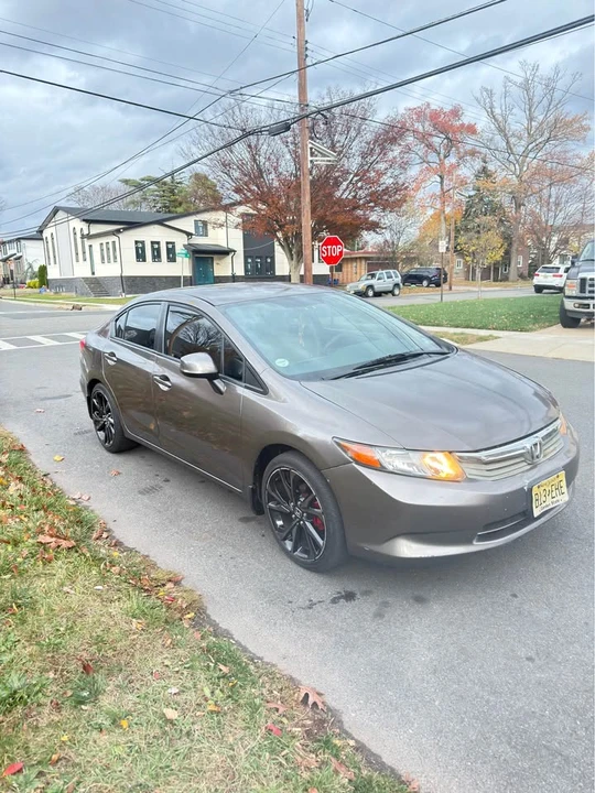 2012 Honda Civic 9th Gen - Image 6 of 12