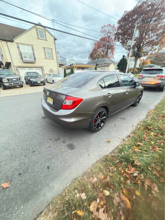 2012 Honda Civic 9th Gen - Image 7 of 12