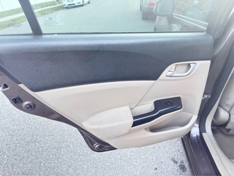 2012 Honda Civic 9th Gen - Image 11 of 12
