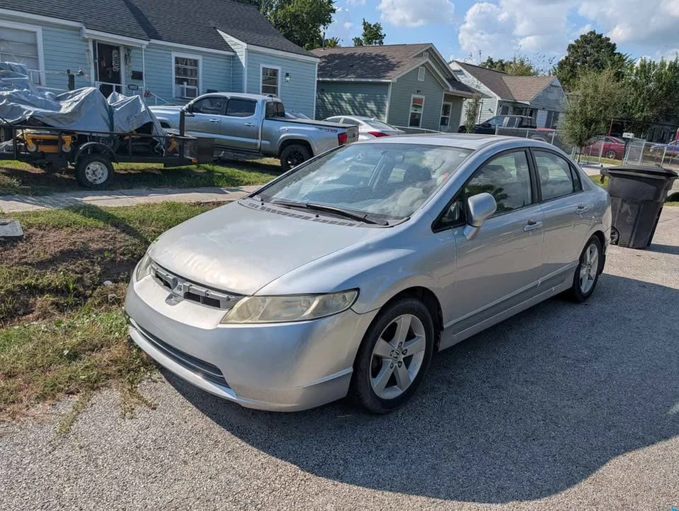 2012 Honda Civic 9th Gen - Image 2 of 5