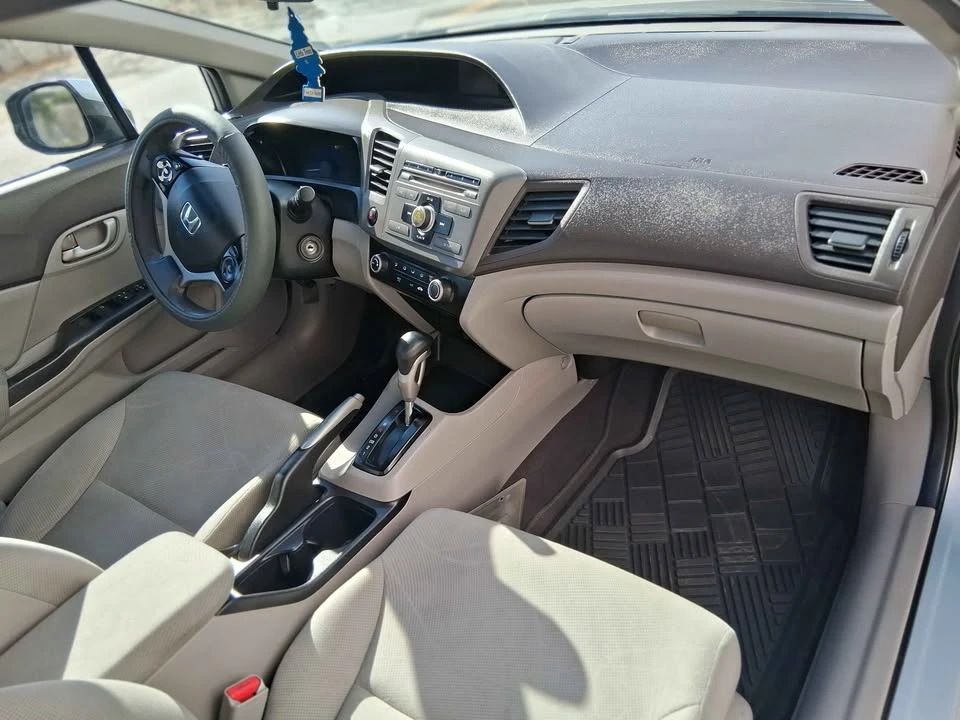 2012 Honda Civic 9th Gen - Image 11 of 20