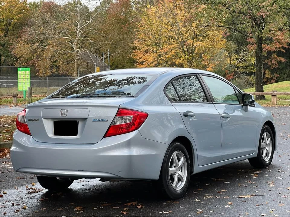 2012 Honda Civic 9th Gen - Image 2 of 11