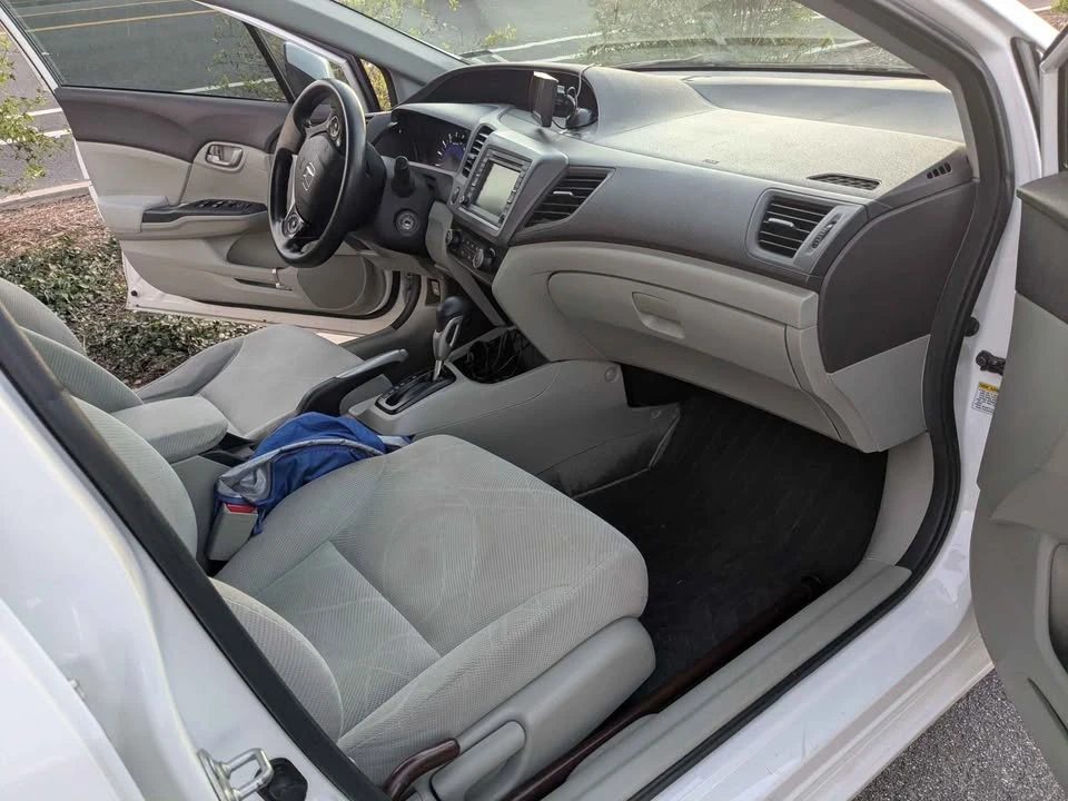 2012 Honda Civic 9th Gen - Image 5 of 9