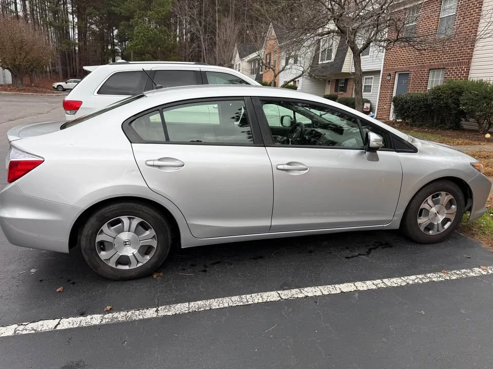 2012 Honda Civic 9th Gen - Image 5 of 17