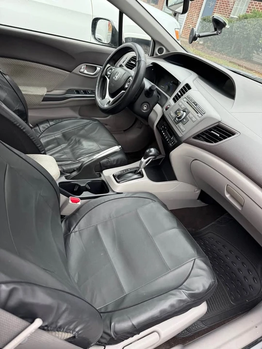 2012 Honda Civic 9th Gen - Image 8 of 17