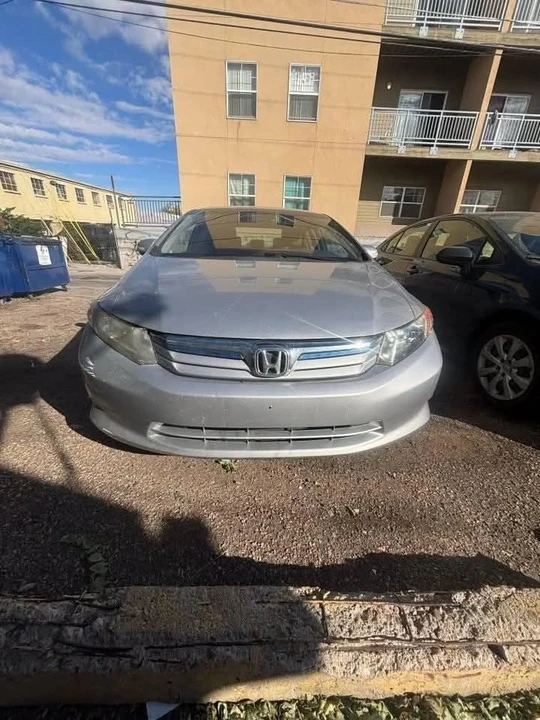 2012 Honda Civic 9th Gen - Image 2 of 4