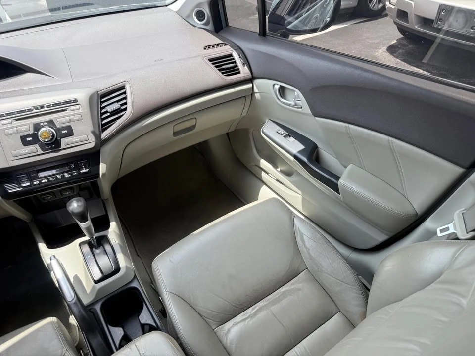 2012 Honda Civic 9th Gen - Image 9 of 9