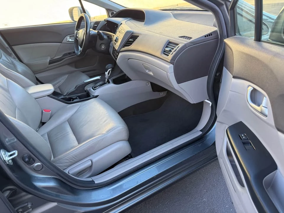 2012 Honda Civic 9th Gen - Image 12 of 17
