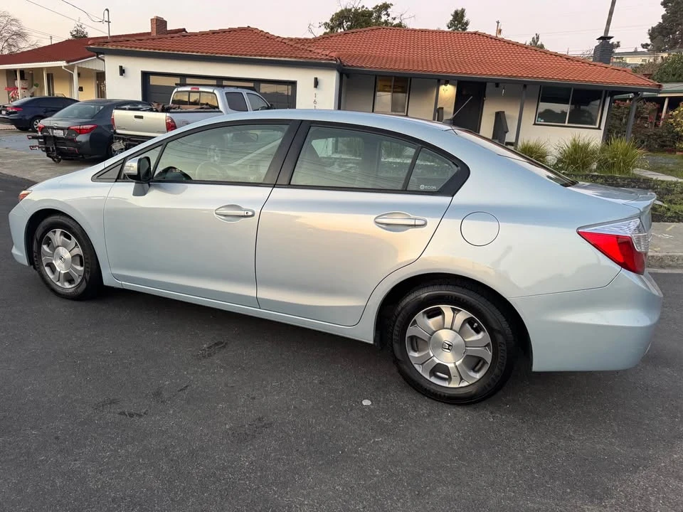 2012 Honda Civic 9th Gen - Image 2 of 9