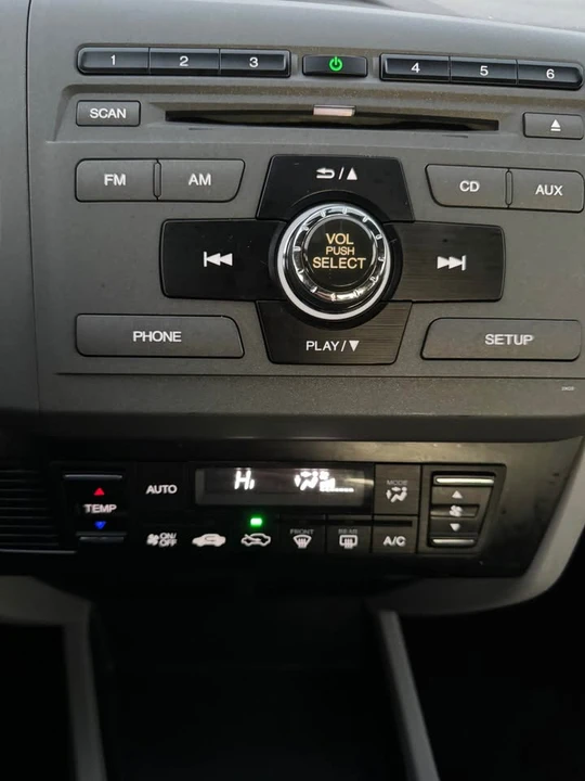 2012 Honda Civic 9th Gen - Image 9 of 9