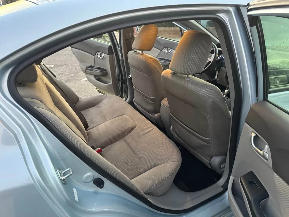 2012 Honda Civic 9th Gen - Image 7 of 9
