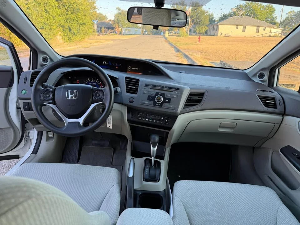 2012 Honda Civic 9th Gen - Image 9 of 9