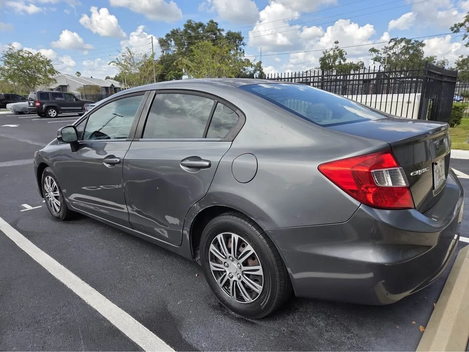 2012 Honda Civic 9th Gen - Image 4 of 8