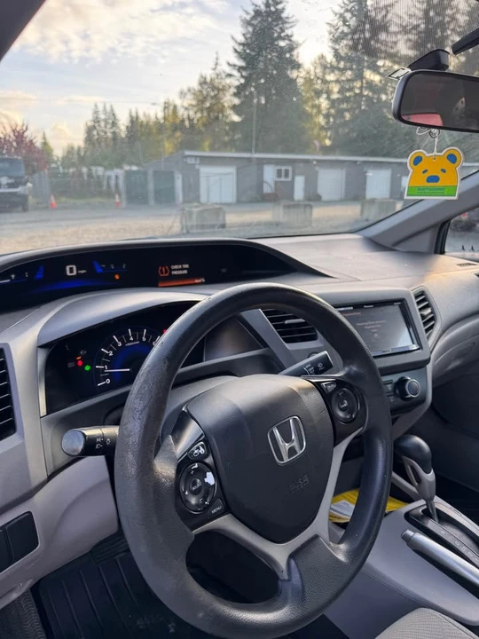 2012 Honda Civic 9th Gen - Image 8 of 10