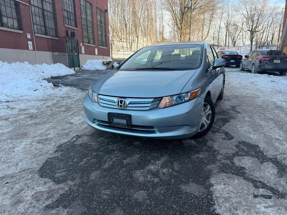 2012 Honda Civic 9th Gen - Image 2 of 18