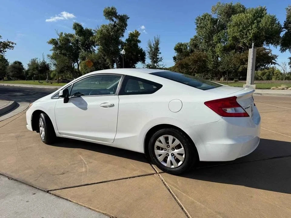 2012 Honda Civic 9th Gen - Image 3 of 20