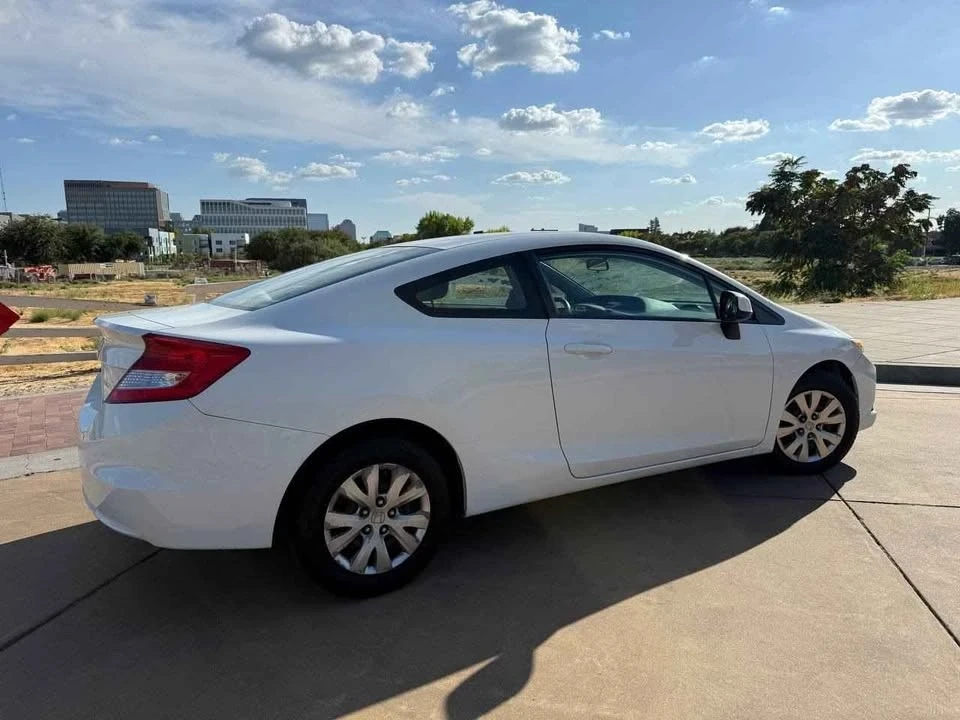2012 Honda Civic 9th Gen - Image 5 of 20
