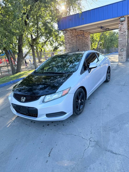 2012 Honda Civic 9th Gen - Image 4 of 11
