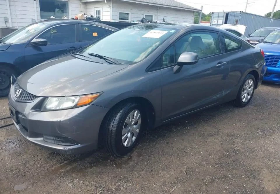 2012 Honda Civic 9th Gen - Image 3 of 10