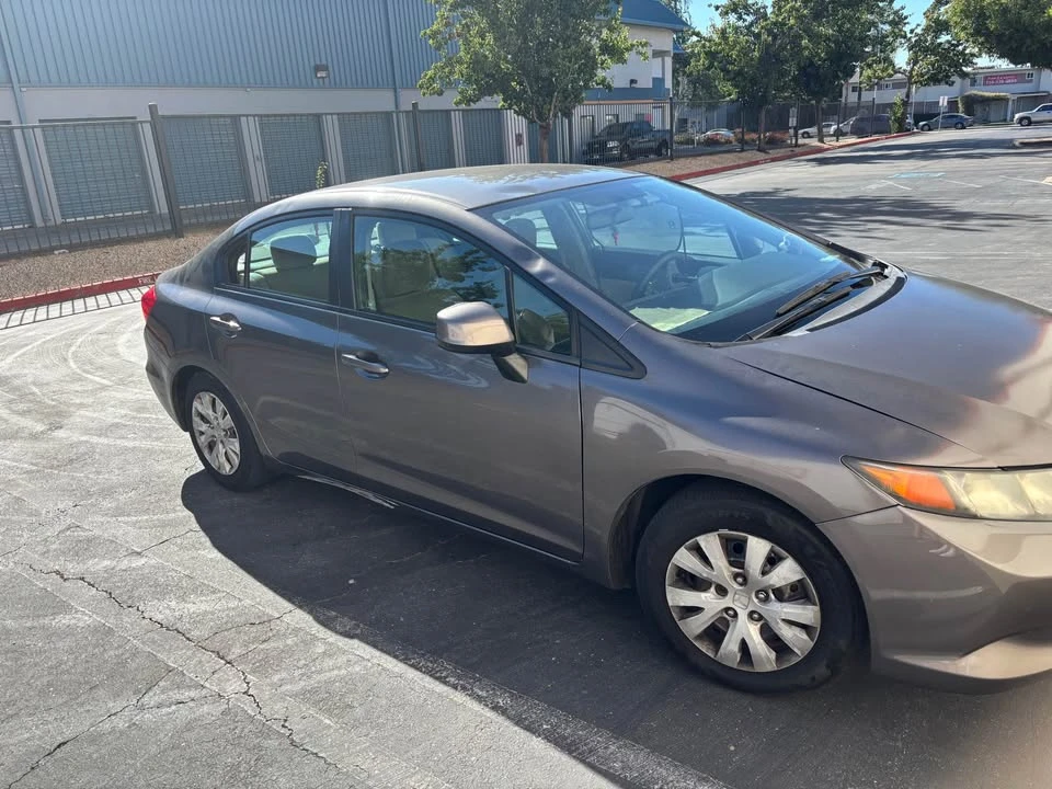 2012 Honda Civic 9th Gen - Image 8 of 11