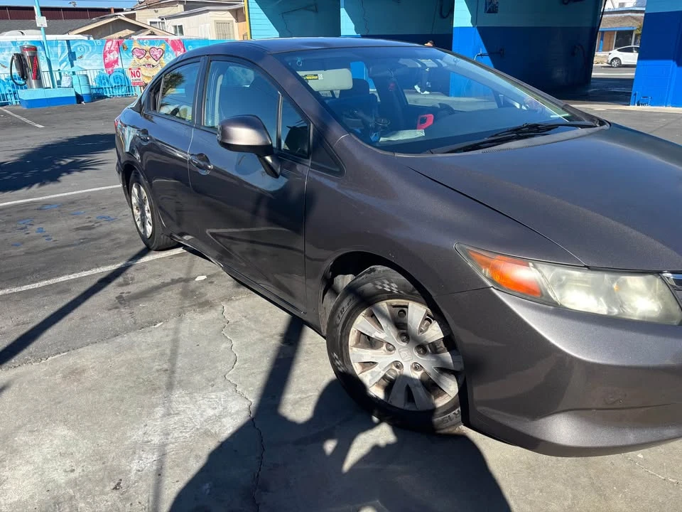 2012 Honda Civic 9th Gen - Image 4 of 11