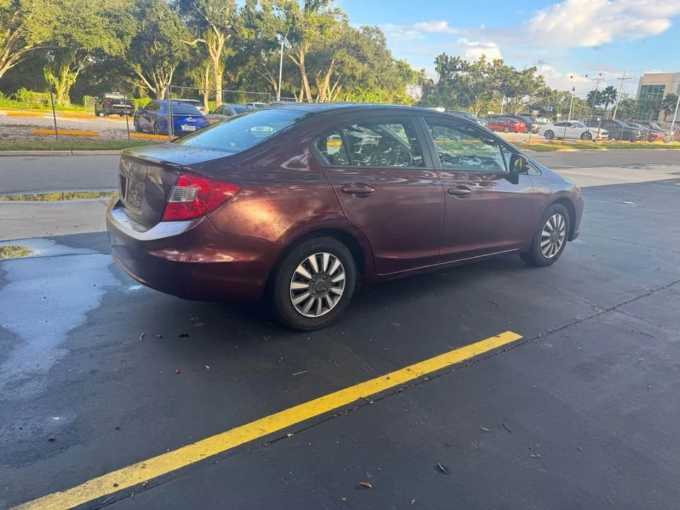 2012 Honda Civic 9th Gen - Image 3 of 12