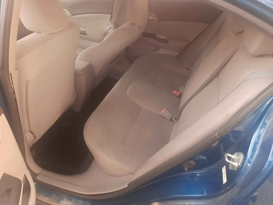 2012 Honda Civic 9th Gen - Image 10 of 12