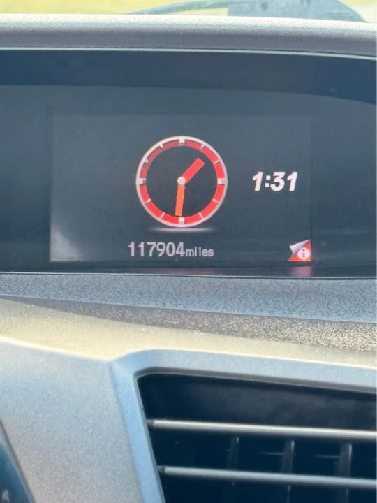 2012 Honda Civic 9th Gen - Image 7 of 11