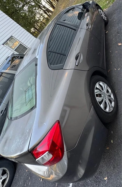 2012 Honda Civic 9th Gen - Image 8 of 14