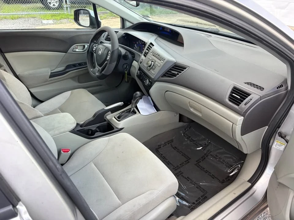 2012 Honda Civic 9th Gen - Image 5 of 6