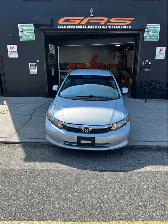 2012 Honda Civic 9th Gen - Image 2 of 8
